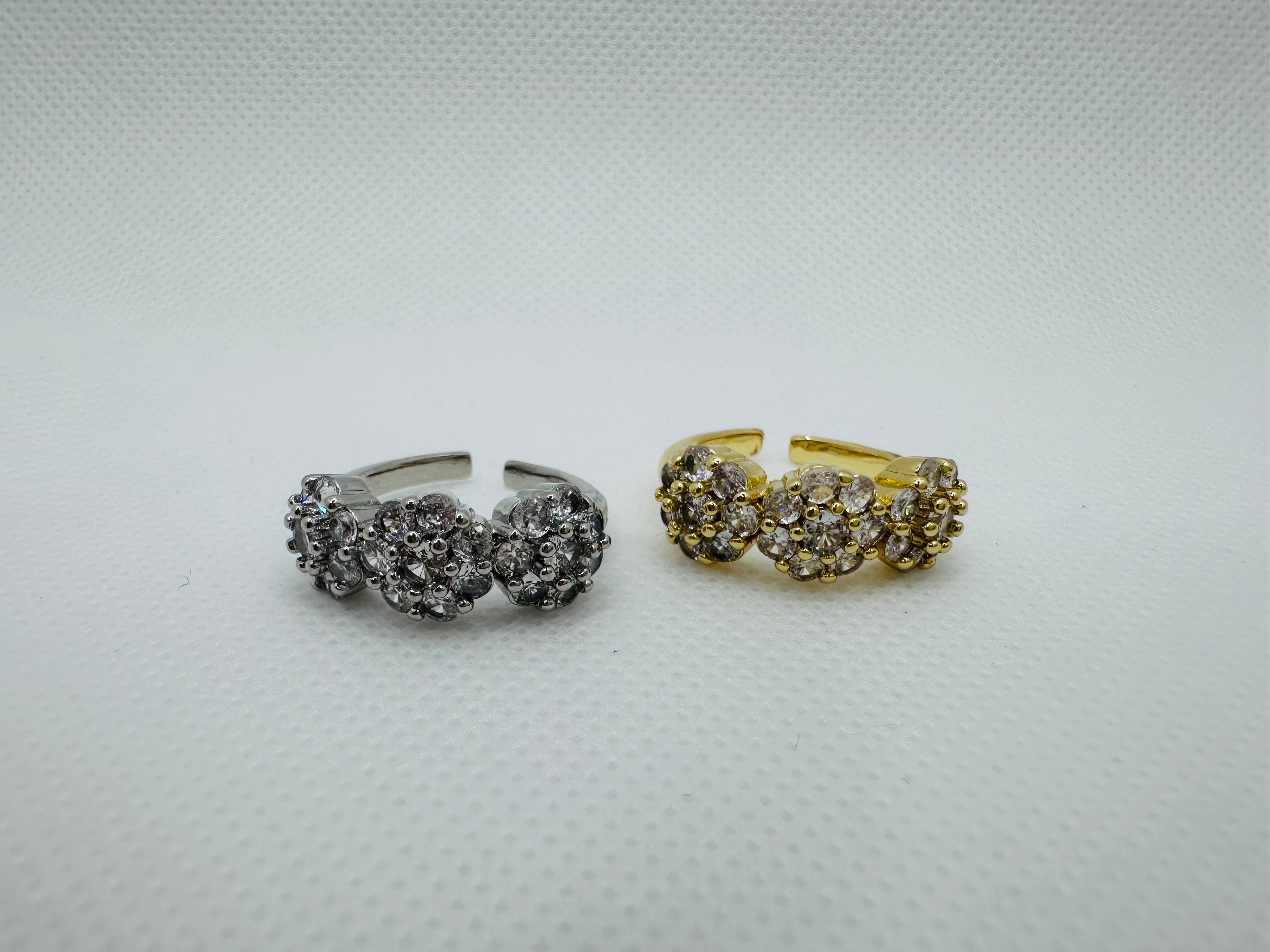 Anello tre fiori